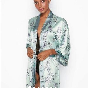 Mint colored, sexy Victoria’s Secret Kimono Robe